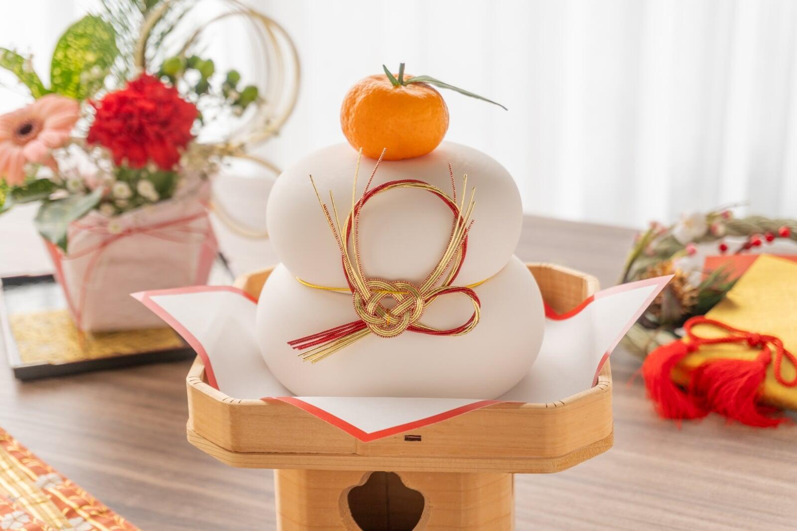 鏡開きはいつ？意味や由来、正しい食べ方まで｜知ると丁寧に過ごしたくなる日本の行事  