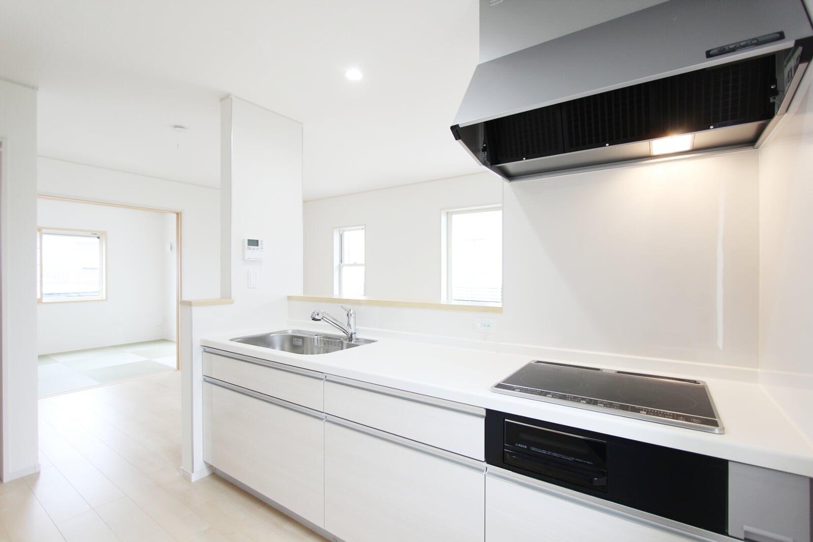 《入居前にやることリスト》掃除・防カビ・害虫対策など新生活前の準備  